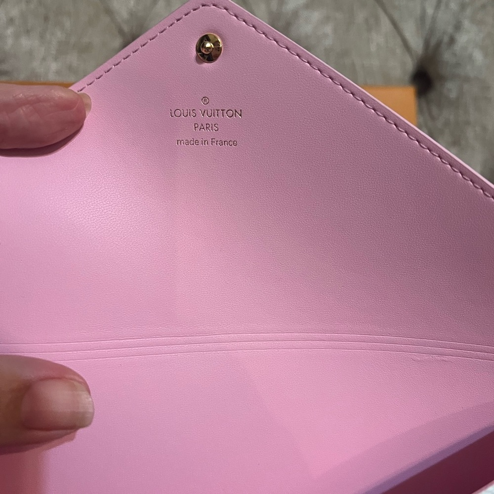 Louis Vuitton “Spring in the City” Sunrise Pastel Kirigami (Large Only) - Picture 9 of 10